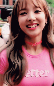 Pink Nayeon 🧎 : r/TWICExNice