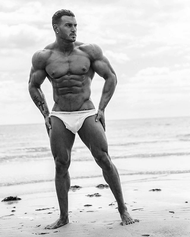 drwannabebigger:Casey Christopher