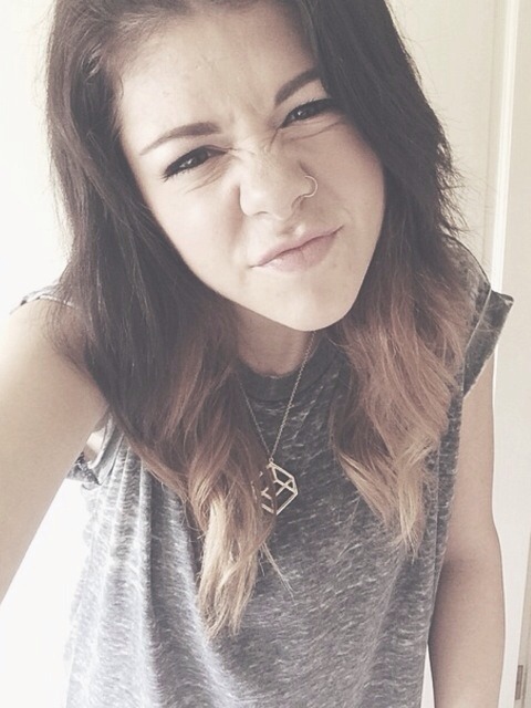 cndyhearts:   tay jardine + ombre  porn pictures