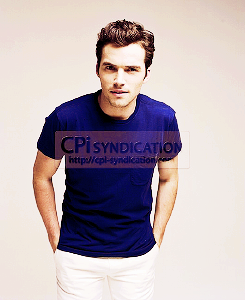 fitzandmontgomery:  Ian Harding Photo Shoot Outtakes [x] 