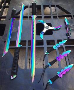 blog-daddyandprincess:  sixpenceee:  You can kill people in style with these things! (Source)  ME wants all of them 