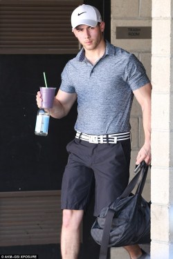 hotfamousmen:  Nick Jonas