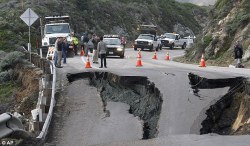 sixpenceee:On March 17, 2011, a large portion of the southbound lane near Rocky Creek Bridge in Monterey County, California broke away, leaving a large hole in the road. Fortunately, no one was injured because of the landslide. (Source)