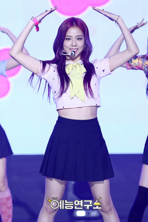 JiSoo (BLACKPINK) - Music Core Pics