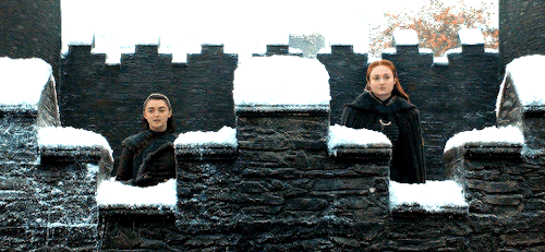 gameofthronesdaily:“There must always be a Stark in Winterfell.” (6.10 / 7.07)