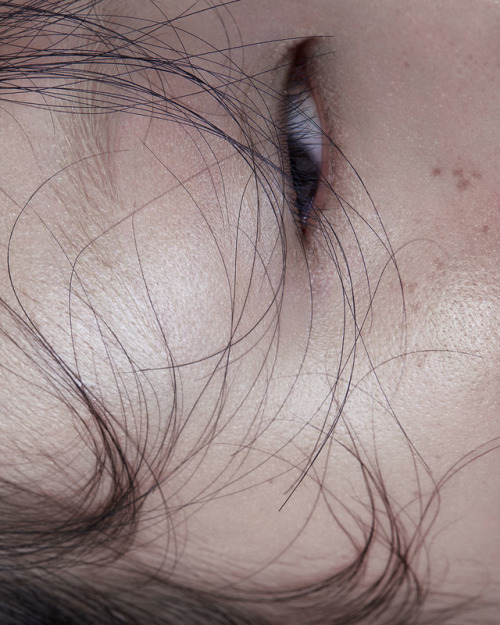 windowwaterr:  Alexandra Von Fuerst
