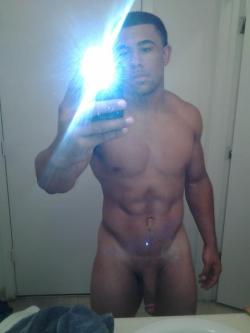 nudeselfshots-blackmen.tumblr.com post 77570403640