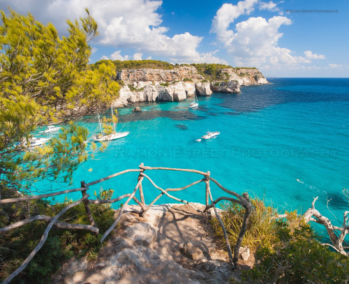 Balcony to mediterranean sea in Cala MacarellaRamón Espelt,...