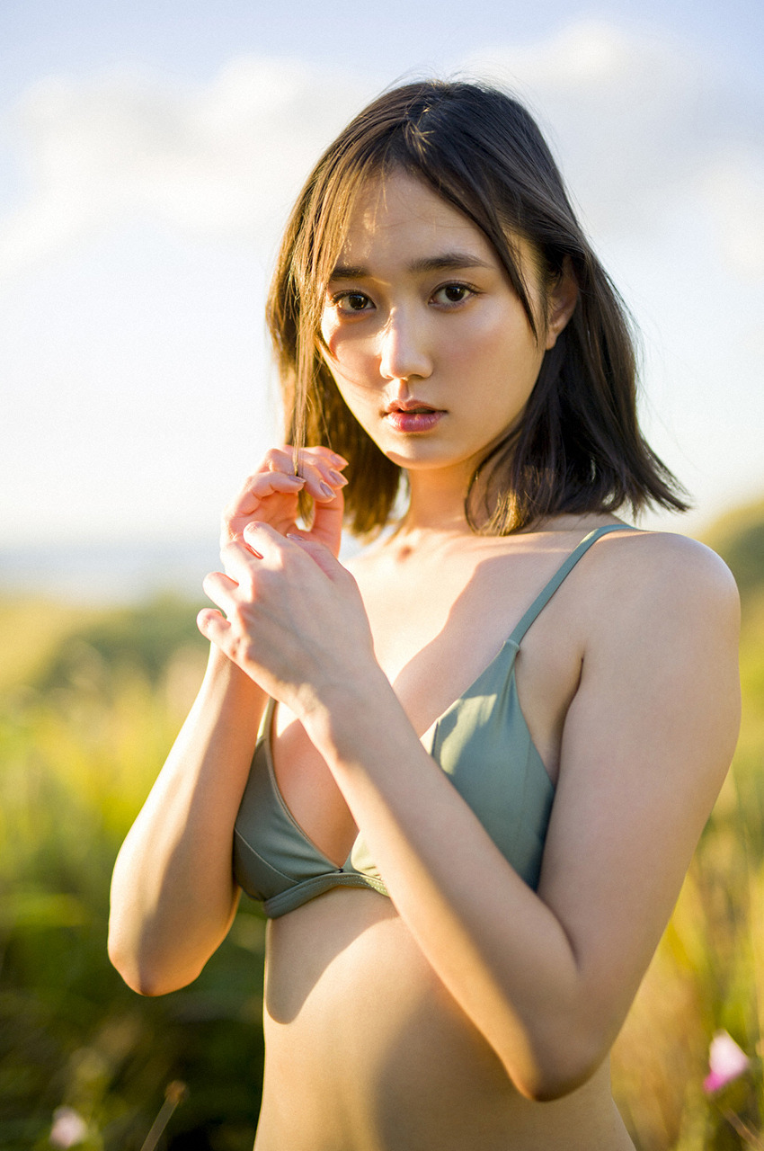Pretty Asian Women™
