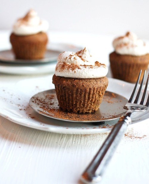 fullcravings:  Vegan/GF Pumpkin Spice Latte Cupcakes