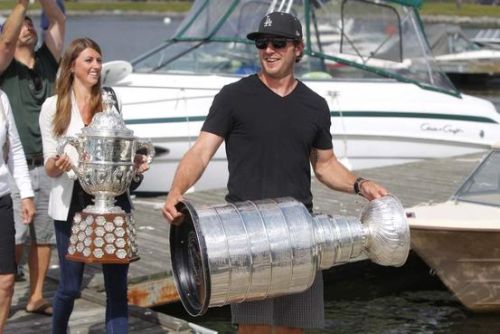 NHL WAGs — Mike Richards and Lindsey MacDonald