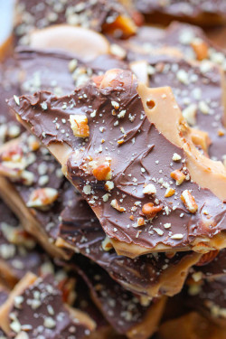 ilovedessert:  Easy Homemade Toffee 