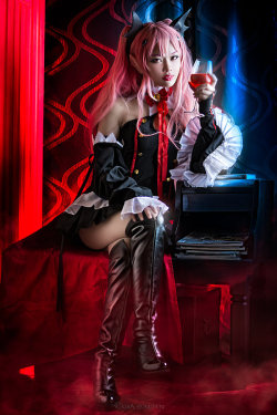 hotcosplaychicks:  Owari no Seraph - Krul