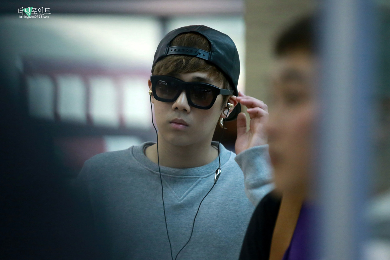 ifnt0428:  130909 Incheon Airport Departure© Turningpoint | do not edit, crop