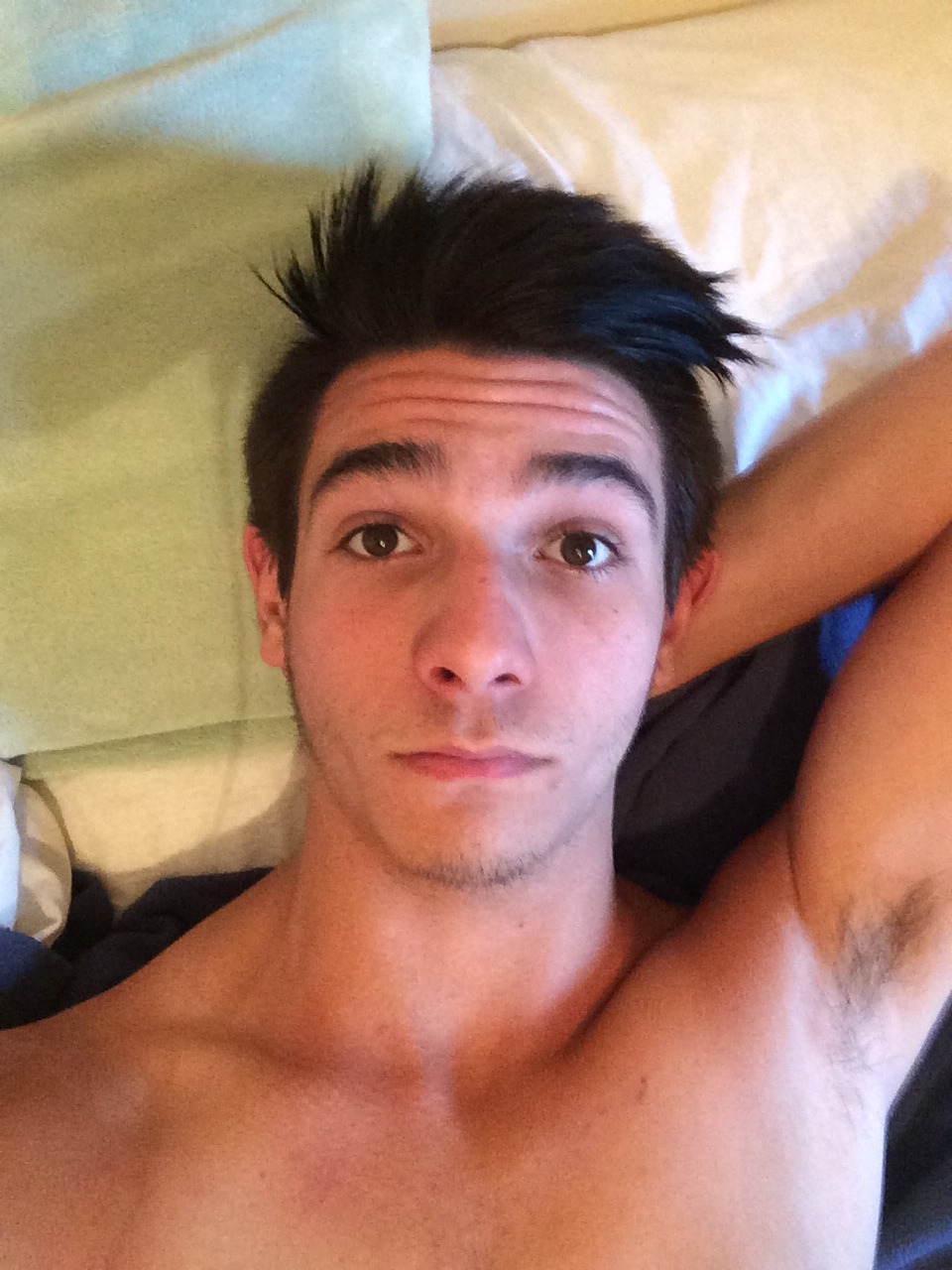 colourmechartreuse:  Come on skinny love 