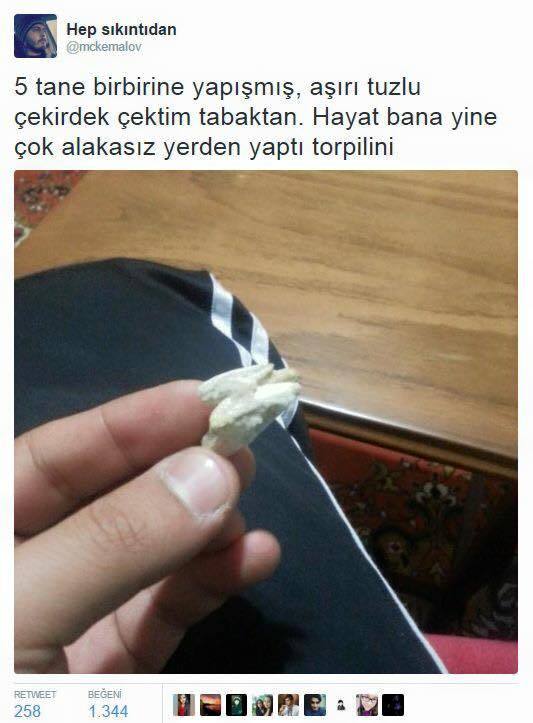 5 tane birbirine yapişmiş,...