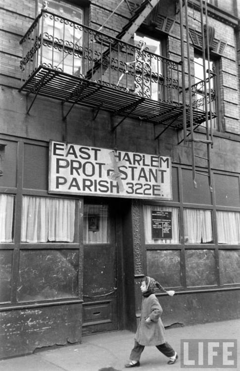 East Harlem Protestant Parish(Walter Sanders. 1955)