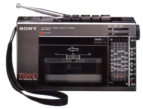 legacysat: Sony Walkman, 7 band cassette-corder WA-5000, 1986