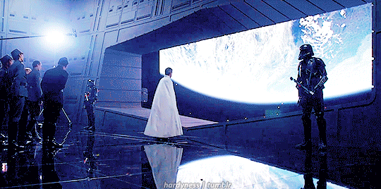 hardyness:  Director Orson Krennic’s cape appreciation