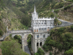 Precarious prayers (Sanctuario Las Lajas,