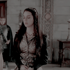 ladyofvalyria:reign fashion meme | [70 / ∞]  ↳ Mary Stuart - Higher Ground