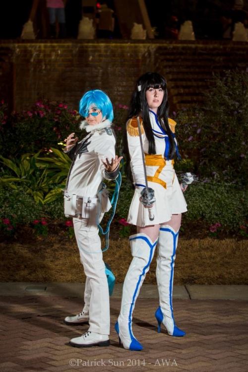 MANLY SCREAMING about how cool we look in our KLK cosplays! I definitely have a lot to improve on my