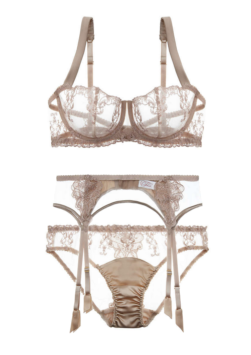 placedeladentelle:  Champagne by Fleur of England / 30-36 A-FF 