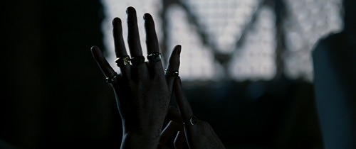 gatarojastuff:amatesura:Kingdom of Heaven (2005) | Sibylla’s handsWhat a beauty.