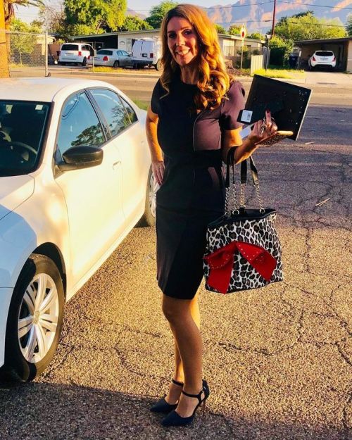 shamelessmichelle396: Today’s outfit. Navy dress and shoes with Hanes beyond bare pantyhose. #