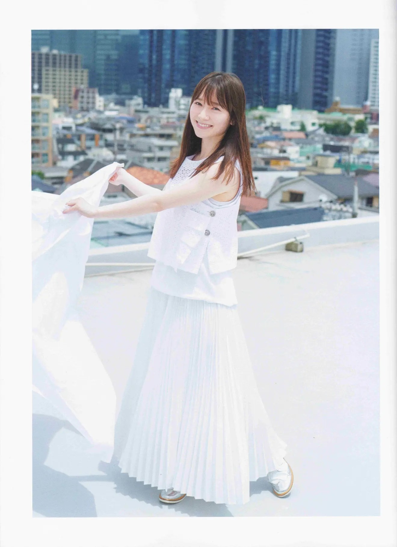 Moriya Rena 守屋麗奈 B L T Graph 08 Vol 58 Tumbex
