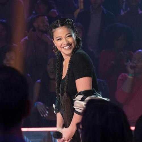 blacknerdproblems: If you ever find yourself pitted against Gina Rodriguez in any game or competition, walk away (if running isn’t an option). Celebrities, don’t let your agent hype you up about “this’ll be good publicity” or “a fun time”,