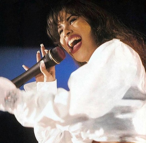 Selena Quintanilla 1990’s