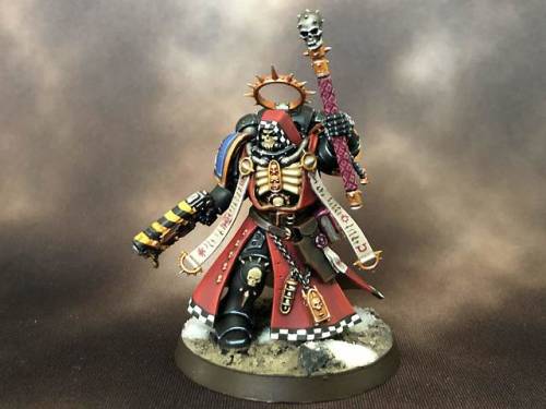 Primaris Chaplain Darius, real fun mini to paint.