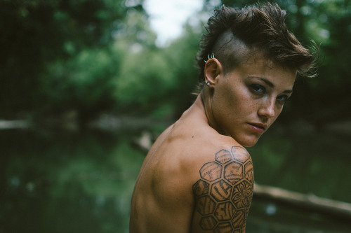 glimmermerephoto: Brooke at Silver Creek. 9-9-2015.