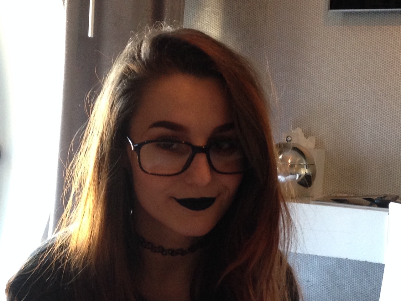 sadbaffoon:  sum random selfies I like sup sup 😎