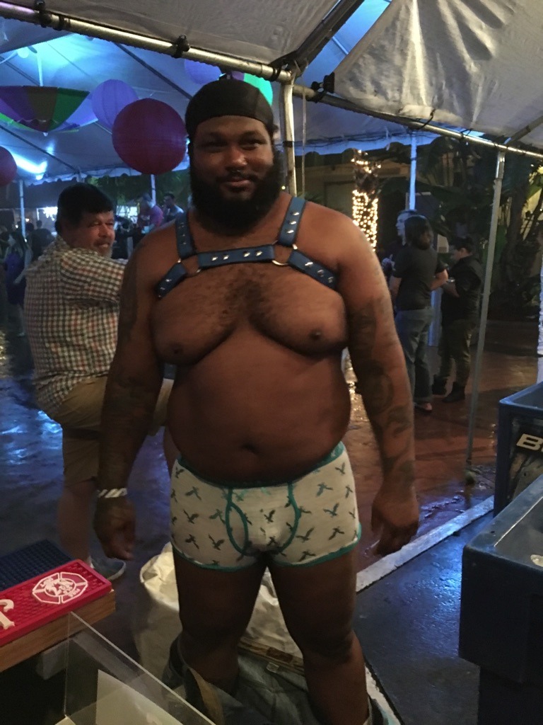 kabutocub:  (Submitted by: @patrip1)Looking good handsome!—————————————————————Want