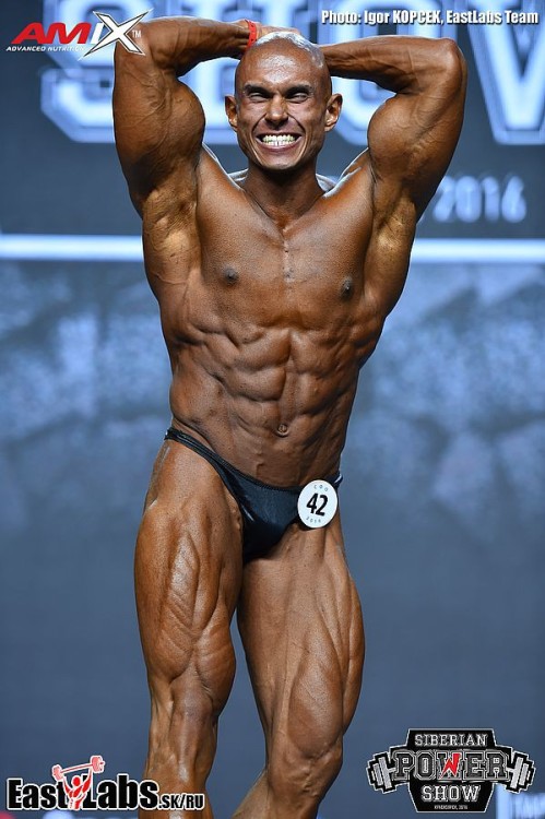 themuscleworshipdiaries:  sannong:    Bobro Sergey (Бобро Сергей) - 2016 Siberian Power Show, 80 kg.Tight as a fucking drum and loving it!  Fuck yeah!! Love that dry shredded conditioning and those cheeky facial expressions!