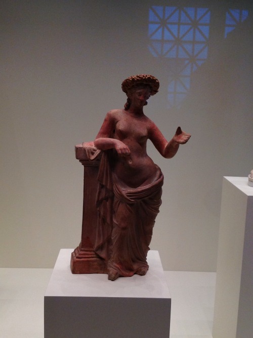 sedefscorner-blog: Statuettes from antiquity with attitude… Statuette of Aphrodite, Greek (Ta