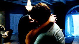 bobnorley:villadero in every episode: 1x03 “This was who she wanted.”
