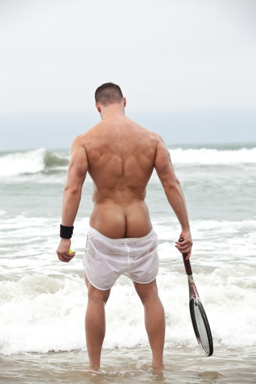 mattmarine: Tennis on the beach