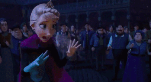 hafanforever:❄️ ❄️ Elsa displaying her ice powers using her left hand. ❄️ ❄️