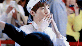 Min Yoongi + Endless Kisses