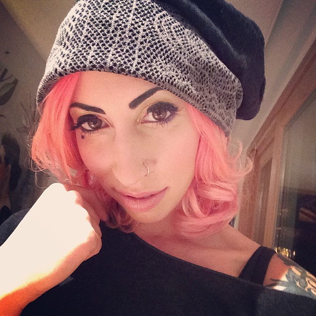 vividvivka:  I wish @xanthiapink could do my makeup ever day. 💕 also, I live in