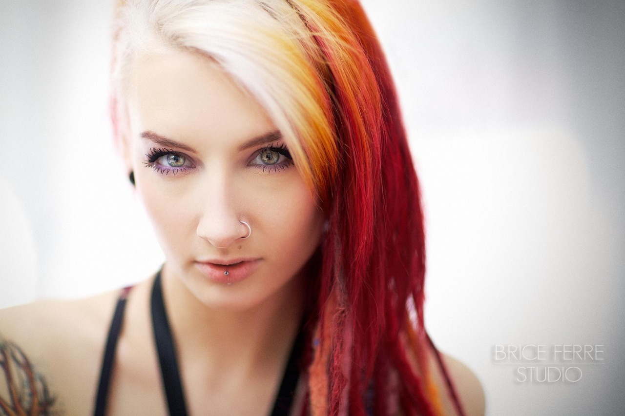past-her-eyes:  StormyEnt Suicide stormyent.suicidegirls.com for South African SuicideGirls