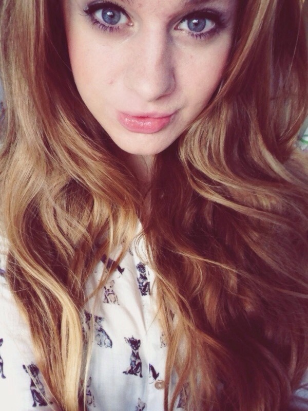 owlberta:  Selfies turned out nice today.  Despite my MASSIVE SPOT ugh 