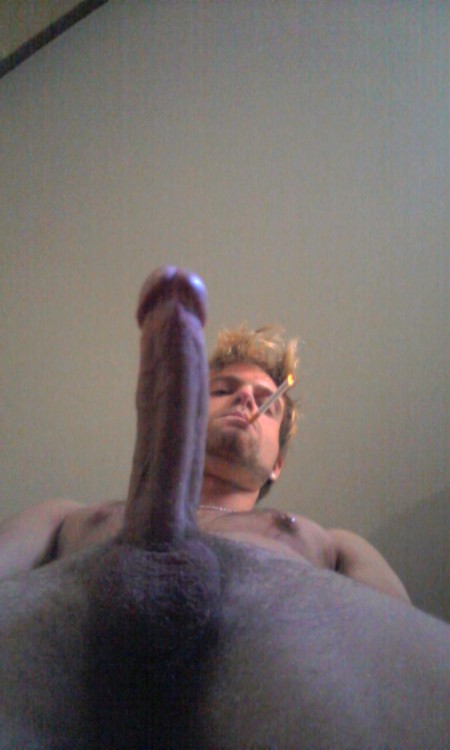 realmenstink:  SUCK ON MY HAIRY NUTS, BITCH !!!