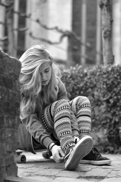 skate-girlz:  Skate girl http://skate-girlz.tumblr.com/