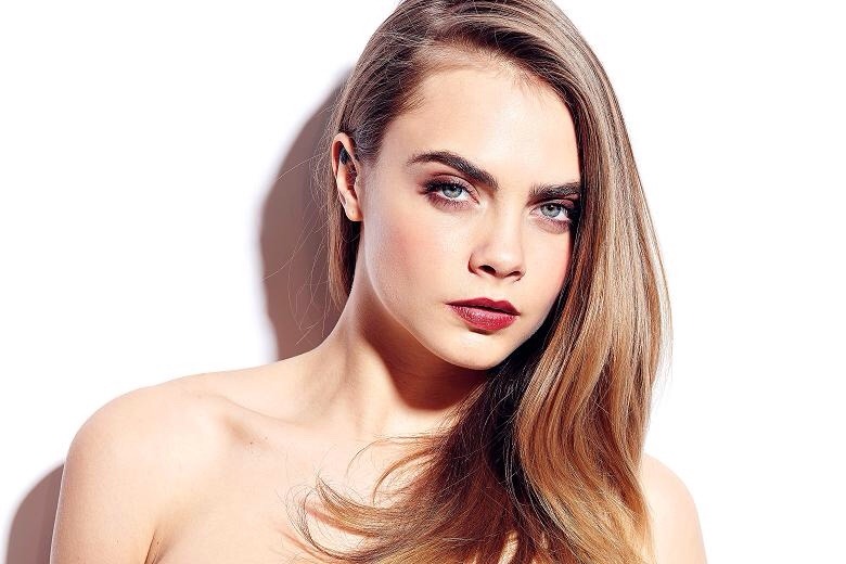 heylorenz:  MY TOP 10 GIRL CRUSHES (because  why not?) 1. Cara Delevingne — she’s