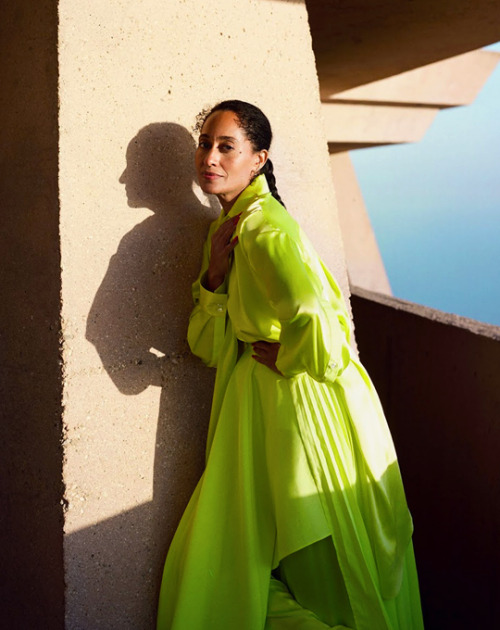 flawlessbeautyqueens:Tracee Ellis Ross photographed by Olivia Malone