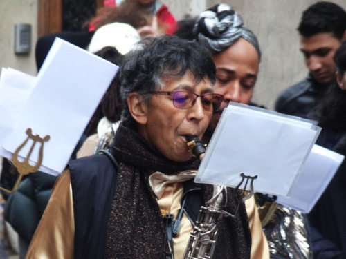 30 nuances de noir-es / Black French Feminist Marching BandPart 4/4March 2017 / Barbès / Pari